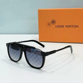Picture of LV Sunglasses _SKUfw57303541fw